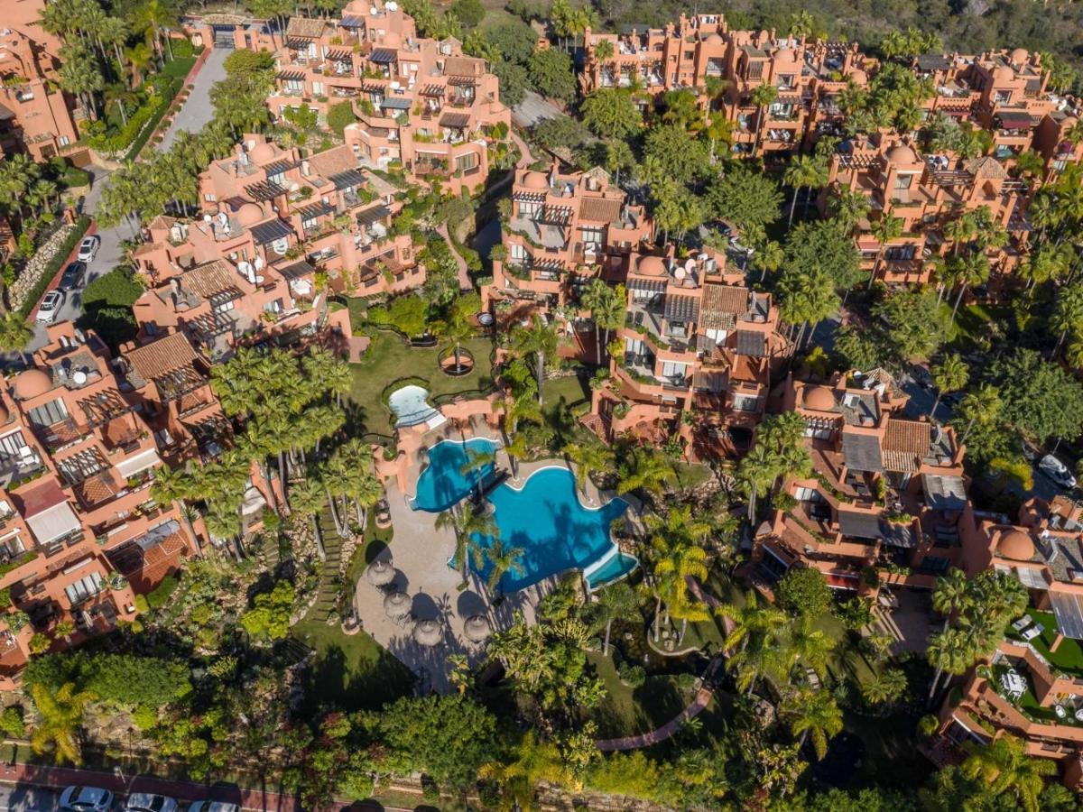 La Alzambra Duplex Penthouse Sea Views * Marbella